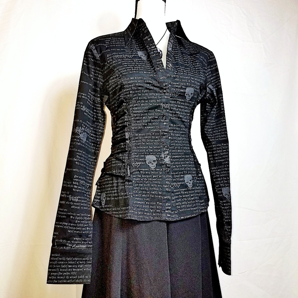 🚫SOLD🚫 Corset Laced Gothic Blouse New Vintage